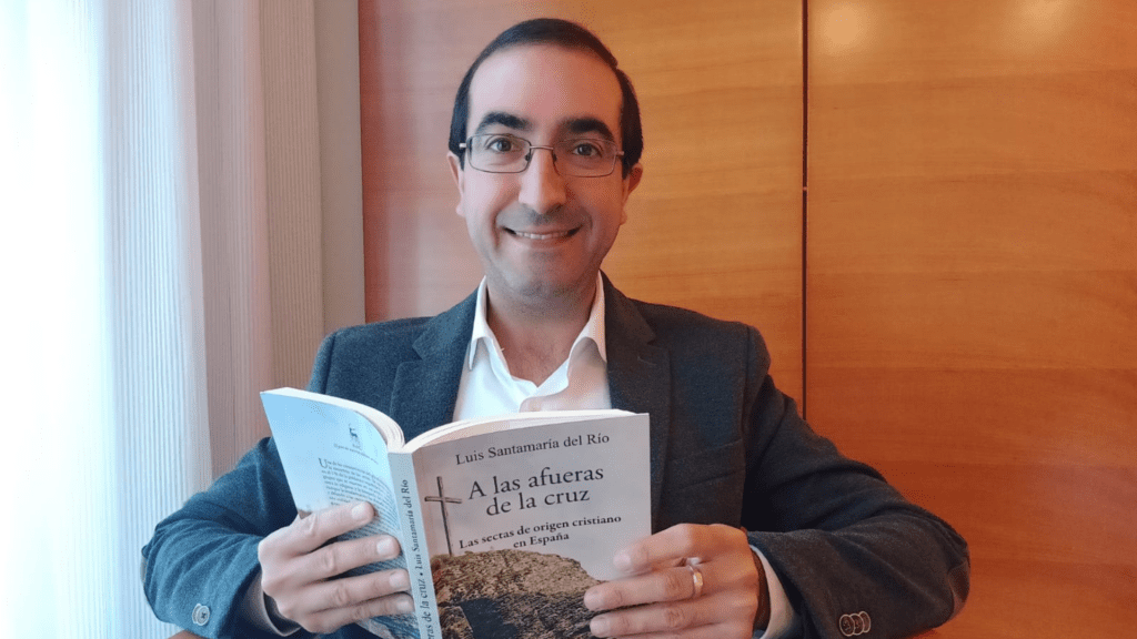El zamorano Luis Santamaría del Río es teólogo y experto en sectas