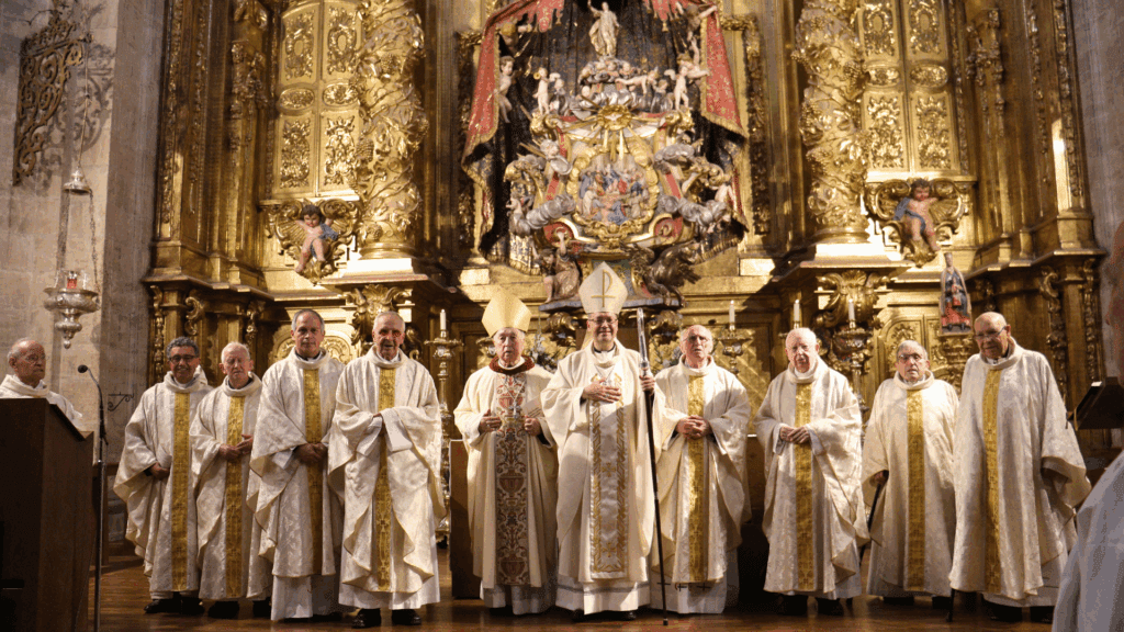 Bodas sacerdotales en San Juan de Ávila