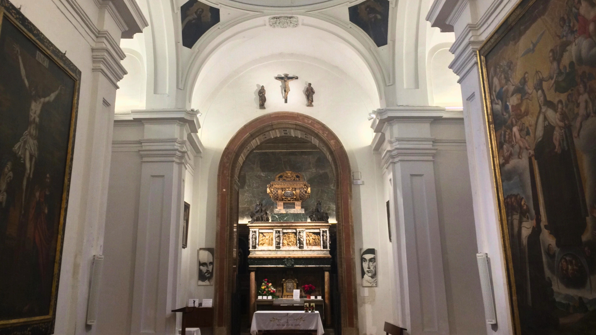 Sepulcro san juan de la cruz